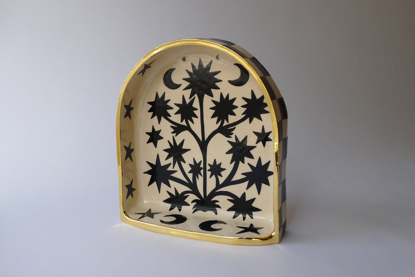 Magic plant ceramic altar