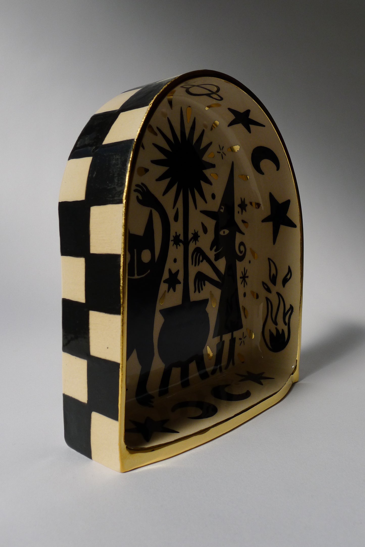 Witchcraft ceramic altar