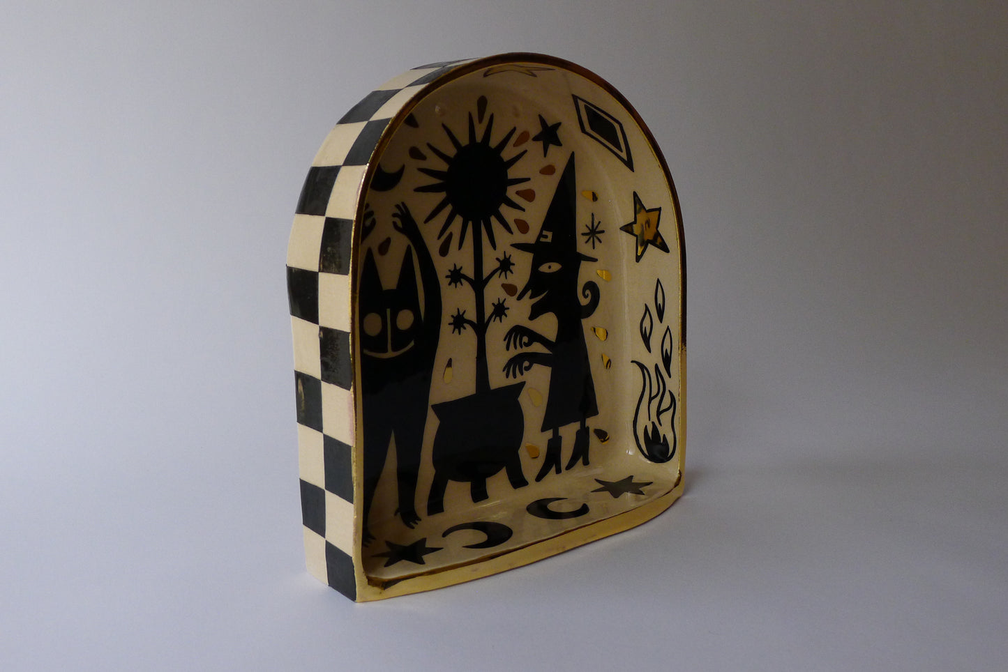 Witchcraft ceramic altar