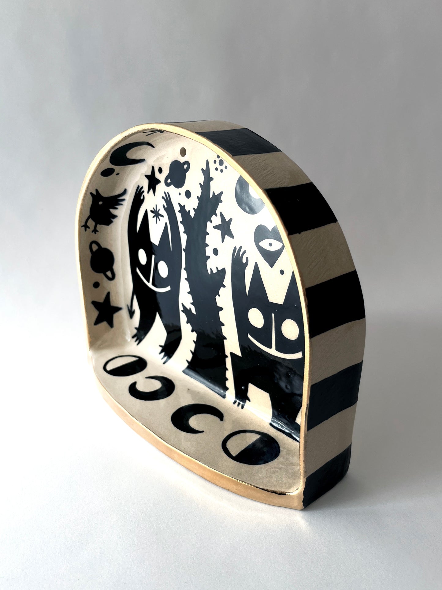 Familiar spirits ceramic shrine