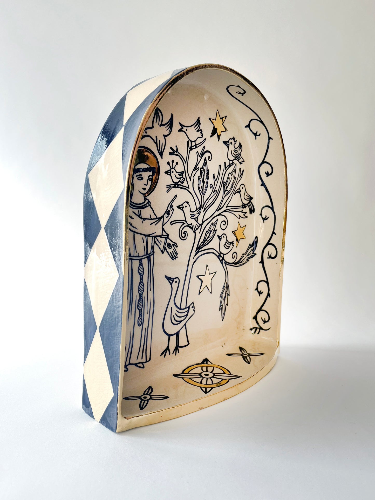 Saint Francis preaching to the birds ceramic shrine