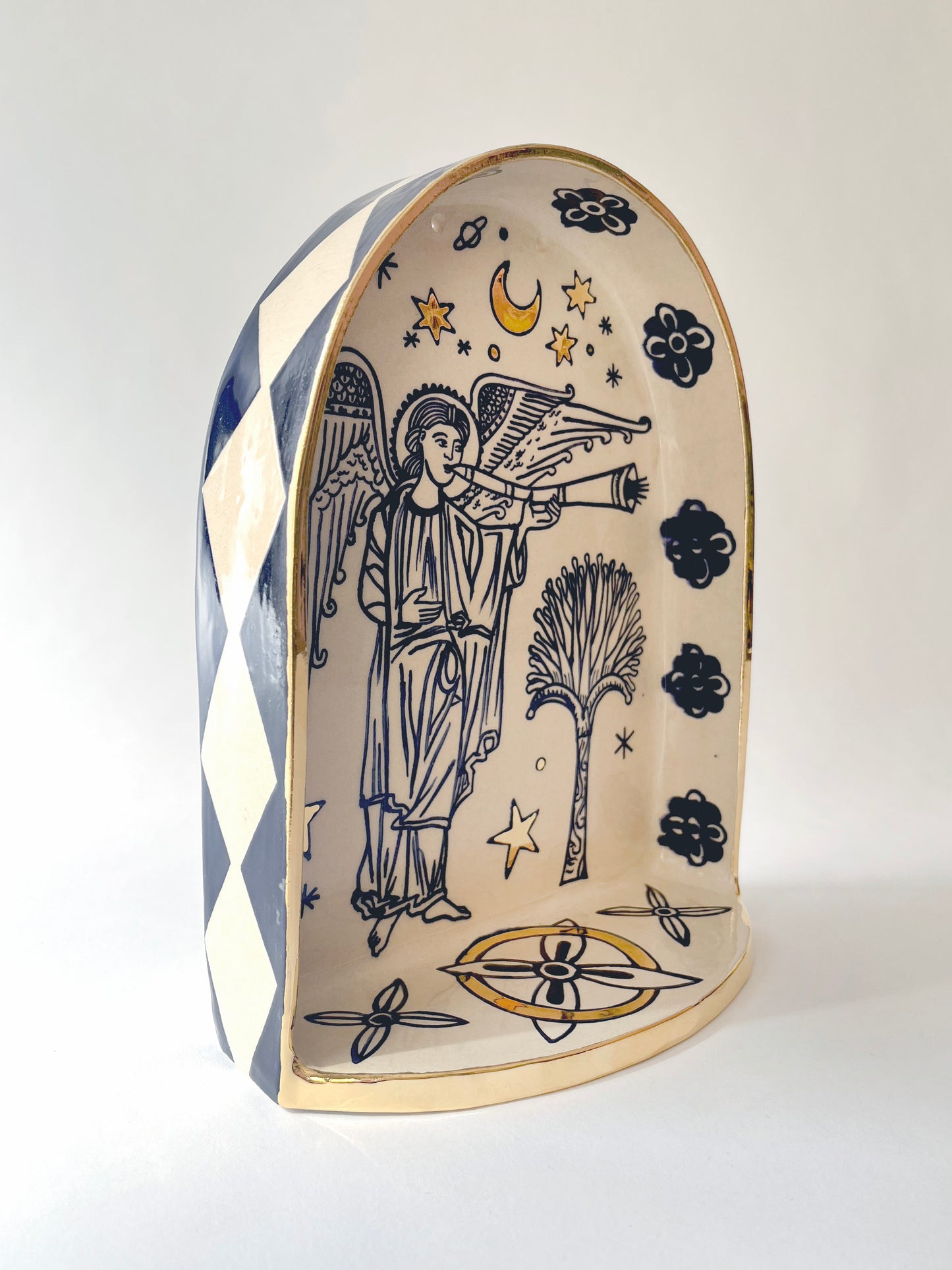 Angel's call ceramic altar